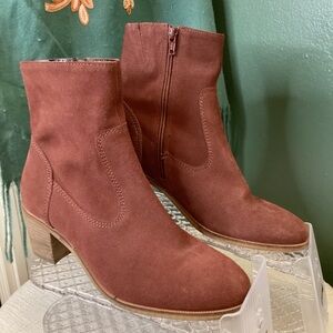 Crevo Suede Ankle Boots - Brick Red